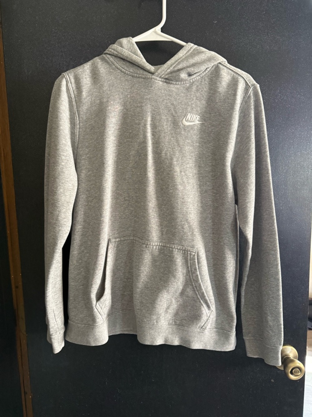 Nike Men’s Light Gray Zip-Up Look Hoodie